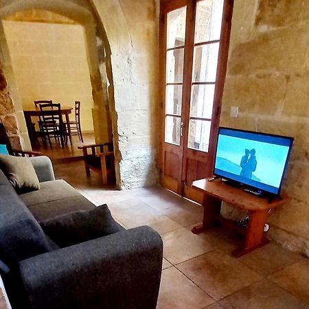 Ta Lucia Farmhouse With Private Pool And Bbq Villa Santa Luċija Buitenkant foto